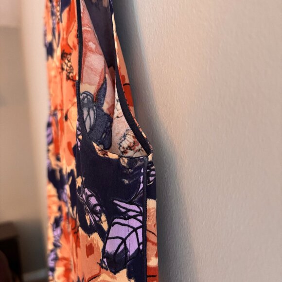 Aritzia Babaton WIELAND BLOUSE STARBOARD/GOLD size medium - Picture 4 of 7